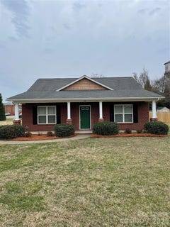 /international/us/708-e-catawba-street-belmont-nc-110108638671/