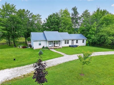 /international/us/2947-sheffield-road-jefferson-oh-110109058200/