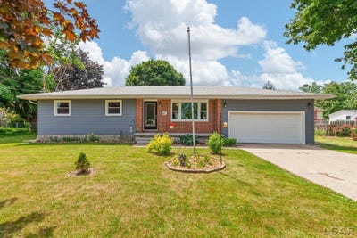 /international/us/1112-jane-street-tecumseh-mi-110108656995/