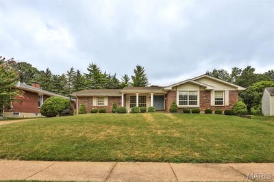 /international/us/10327-dorenshire-court-st-louis-mn-110101074733/?lang=id