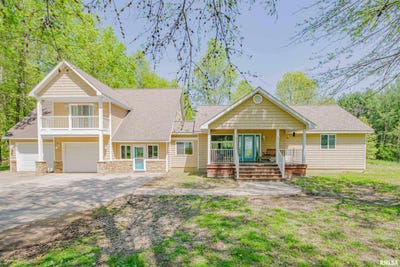 /international/us/402a-edgewood-road-salem-il-110098913976/