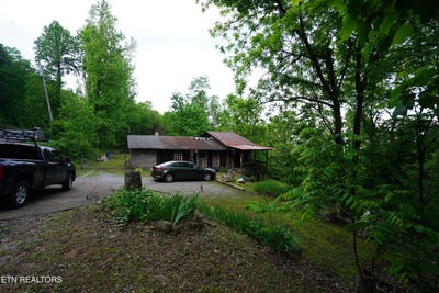/international/us/2990-wassom-memorial-hwy-spring-city-tn-110097199027/