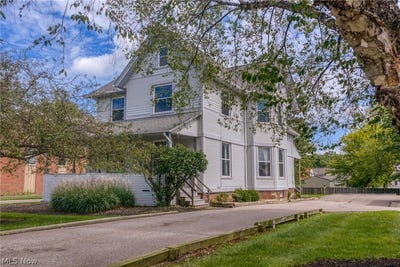 /international/us/1455-lander-road-mayfield-heights-oh-110119921435/