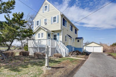 /international/us/47-valentine-street-monmouth-beach-nj-110107037311/