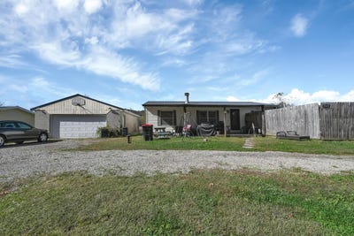 /international/us/7979-old-river-road-philo-oh-110103108031/