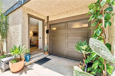 /international/us/63-n-roosevelt-pasadena-ca-110108541210/