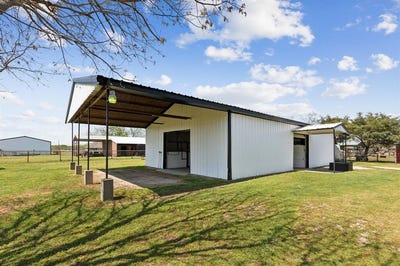 /international/us/3079-n-trinity-road-denton-tx-110098640961/