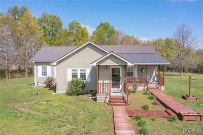 /international/us/1543-n-1525-street-brownstown-il-110107477876/