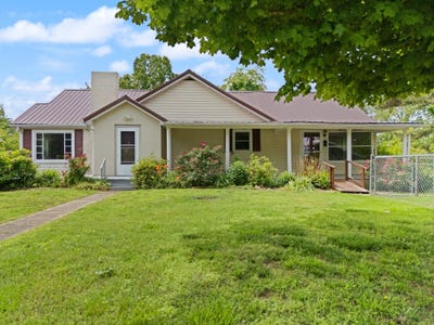 /international/us/3131-lily-road-london-ky-110099385248/