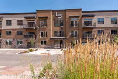 /international/us/253-wulfsohn-road-glenwood-springs-co-110099869267/