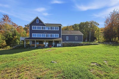 /international/us/2336-west-center-rd-otis-ma-110110405232/