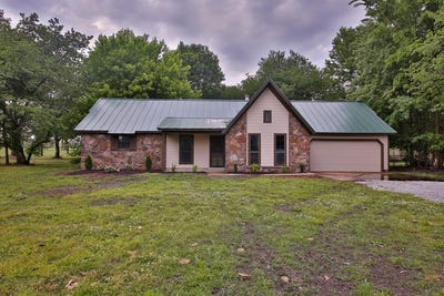 /international/us/92-cypress-street-proctor-ar-110107655728/