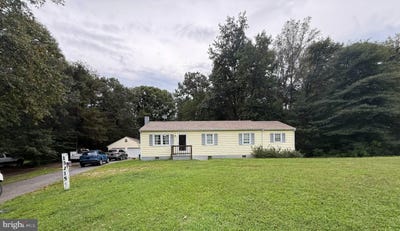 /international/us/13115-bradley-lane-king-george-va-110120108859/