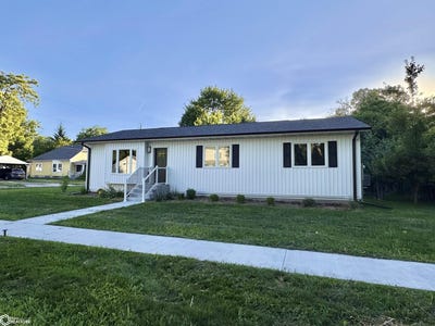 /international/us/504-s-6th-street-fairfield-ia-110106790180/