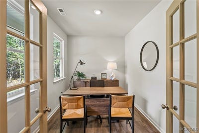 /international/us/7585-broomsedge-court-new-kent-va-110101223052/?lang=en