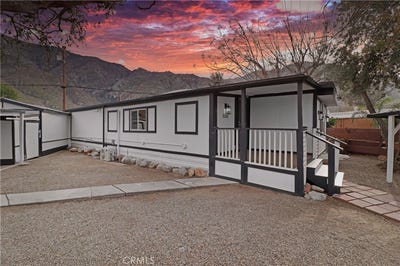 /international/us/52101-lois-cabazon-ca-110106802845/