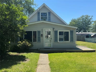 /international/us/1800-center-street-erie-pa-110108477938/