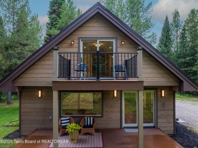 /international/us/285-spruce-street-alpine-wy-110107604964/