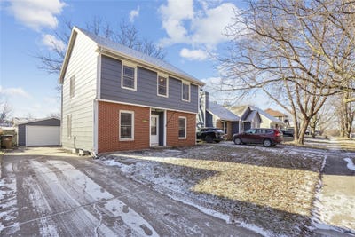 /international/us/5016-westwood-drive-west-des-moines-ia-110105111553/