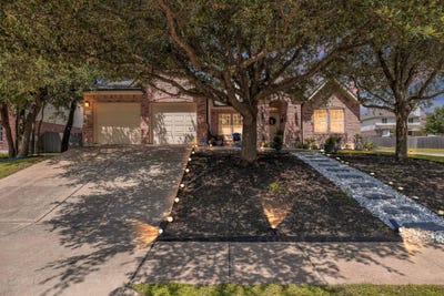 /international/us/2501-aspen-meadow-rd-leander-tx-110101011363/?lang=de