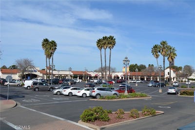 /international/us/229-town-center-west-santa-maria-ca-110101712731/
