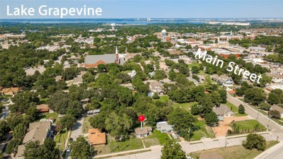 /international/us/404-w-hudgins-street-grapevine-tx-110102228316/