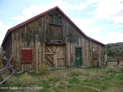 /international/us/20-n-granier-avenue-lander-wy-110099538559/