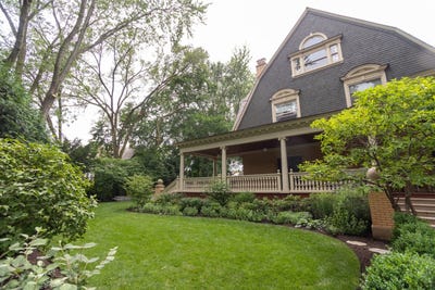 /international/us/evanston-il-110107356728/