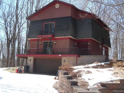 /international/us/21781-peepsock-road-houghton-mi-110107509530/