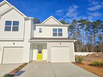 /international/us/1034-ben-thomas-dr-ne-4-leland-nc-110093024108/