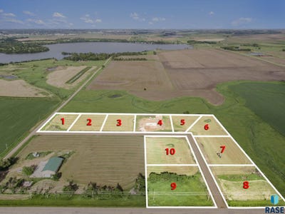 /international/us/2140-harvest-creek-ln-madison-sd-110094140967/?lang=en