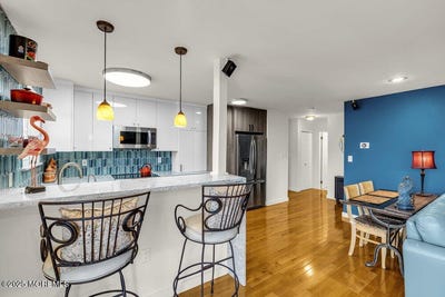 /international/us/302-5th-avenue-asbury-park-nj-110100705161/