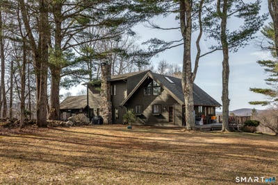 /international/us/19-hollenbeck-road-cornwall-ct-110106982755/