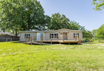 /international/us/137-plaza-drive-branson-mo-110109231010/