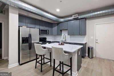/international/us/5300-peachtree-road-chamblee-ga-110108120464/