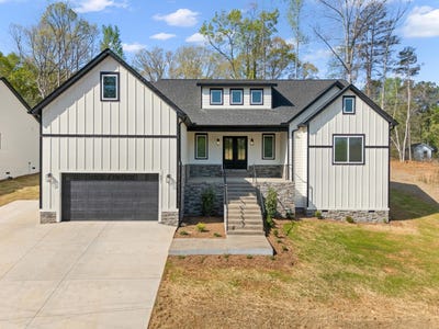 /international/us/651-narrow-circle-inman-sc-110120516972/