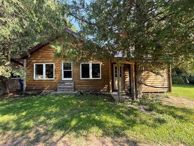 /international/us/w16822-school-house-road-wittenberg-wi-110101211526/