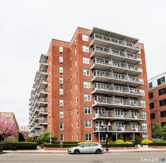 /international/us/700-summer-street-stamford-ct-110107517465/