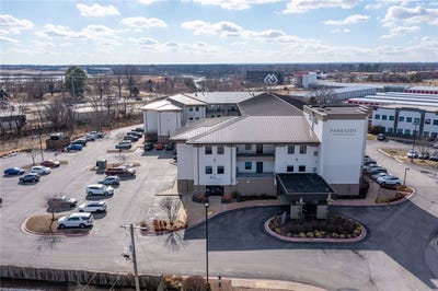 /international/us/1120-s-walton-boulevard-bentonville-ar-110108332659/