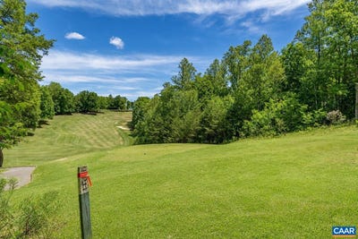 /international/us/255-cedar-glen-close-lot-11-nellysford-va-110108139149/