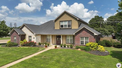 /international/us/14-lone-star-parkway-texarkana-tx-110098337380/
