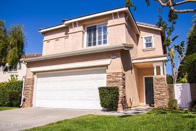 /international/us/528-yarrow-drive-simi-valley-ca-110107885274/