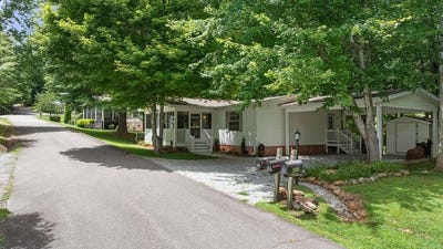 /international/us/427-carolina-village-circle-franklin-nc-110101090045/?lang=zh-tw