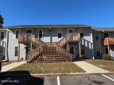 /international/us/2548-flint-drive-wilmington-nc-110107084201/