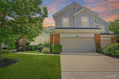/international/us/16858-chesterfield-bluffs-circle-chesterfield-mn-110108345426/