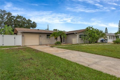 /international/us/6320-fairway-boulevard-apollo-beach-fl-110120465030/