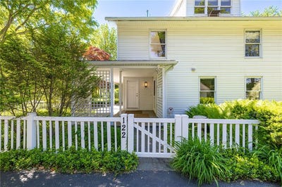 /international/us/122-s-main-street-pittsford-ny-110108681460/