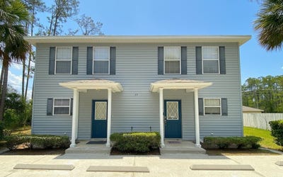 /international/us/23-regent-lane-palm-coast-fl-110105644961/