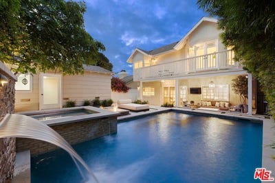 /international/us/14640-tustin-street-sherman-oaks-ca-110107729677/