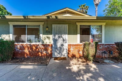 /international/us/2404-peppertree-court-antioch-ca-110103719528/